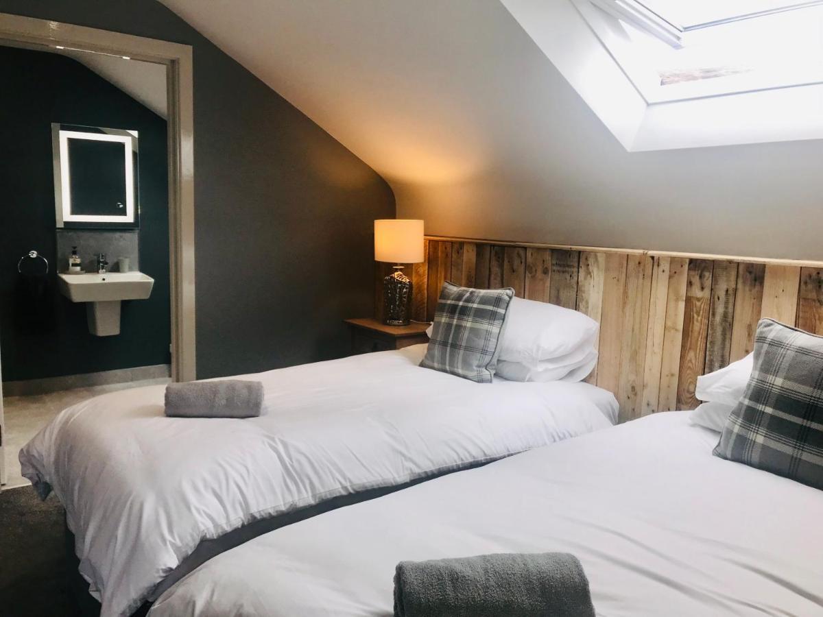 Rostrevor Mountain Lodge - Glamping Pods - Revive Sauna & Hot Tubs Exteriör bild