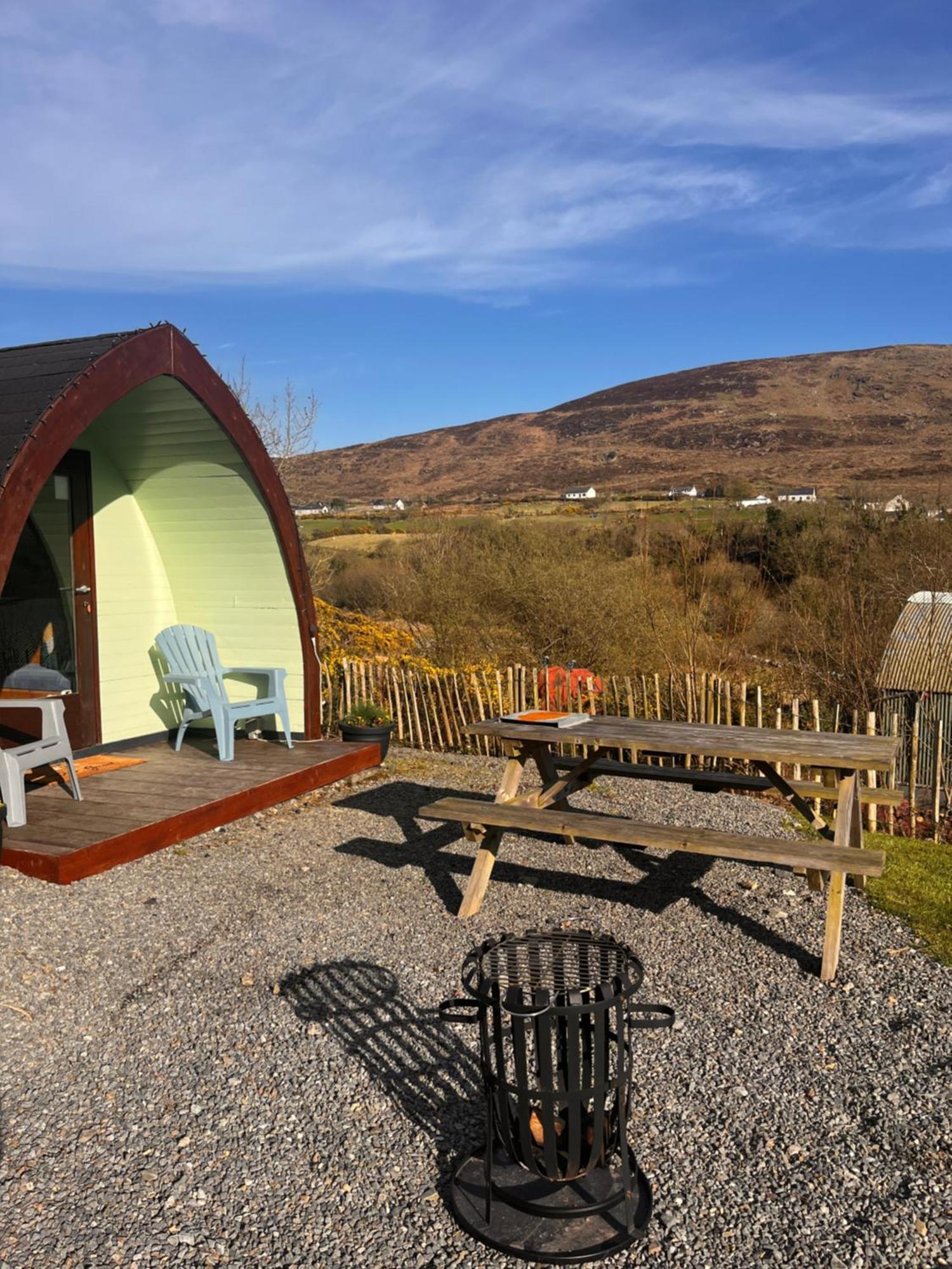 Rostrevor Mountain Lodge - Glamping Pods - Revive Sauna & Hot Tubs Exteriör bild